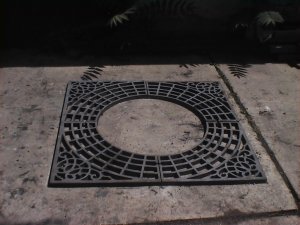 Körút típusú faveremrács